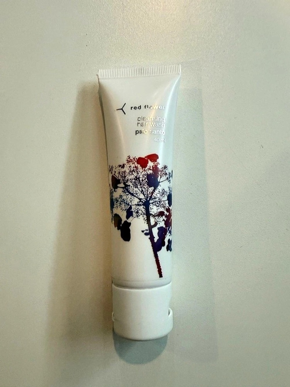 red flower palo santo cleansing hair wash Hair Wash 40 ml NWT